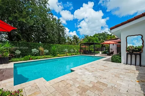 Exterior - 37 Deer Run, Miami Springs, FL 33166 photo 7 of 19