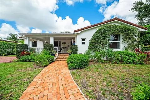 Exterior - 37 Deer Run, Miami Springs, FL 33166 photo 1 of 19