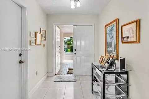 Entry Way - Undisclosed, Hialeah, FL 33015 photo 1 of 2