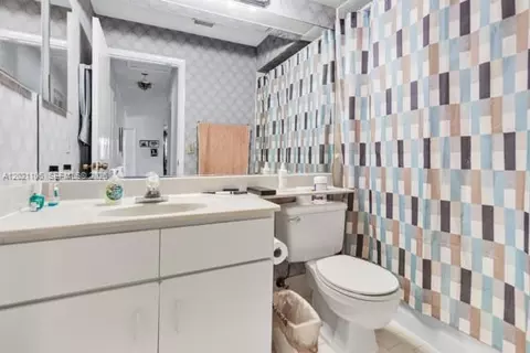 Other - Undisclosed, Hialeah, FL 33015 photo 9 of 14