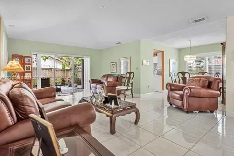 Other - Undisclosed, Hialeah, FL 33015 photo 10 of 14