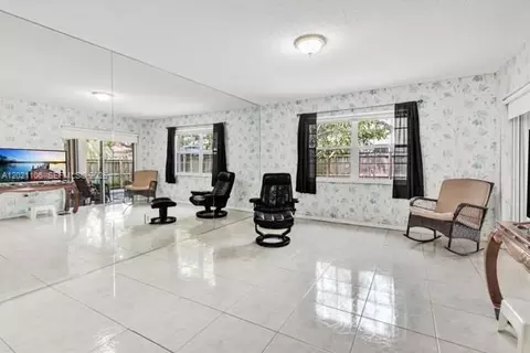 Living - Undisclosed, Hialeah, FL 33015 photo 1 of 1