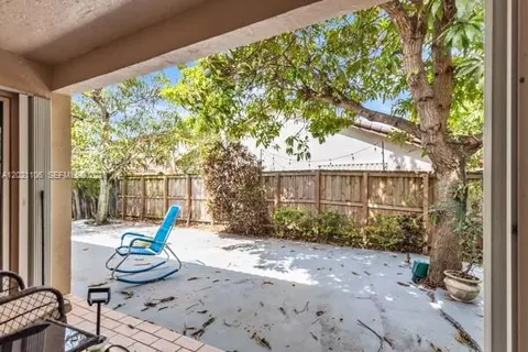 Exterior - Undisclosed, Hialeah, FL 33015 photo 1 of 6