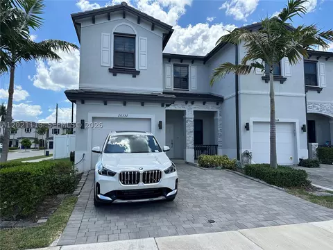 20352 NW 6th Ave, Miami Gardens, FL 33169