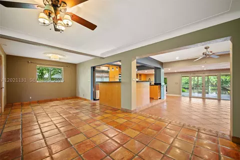 4512 SW 37th Ave, Fort Lauderdale, FL 33312
