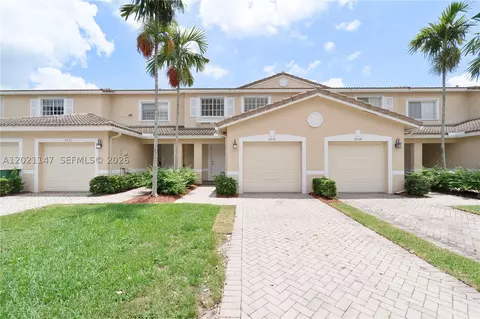 5930 Abbey Rd, Tamarac, FL 33321