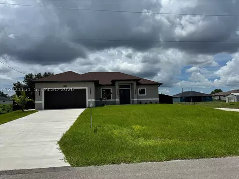 3115 2nd St SW, Lehigh Acres, FL 33976