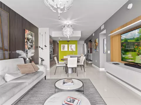 7825 NW 107th Ave #522, Doral, FL 33178