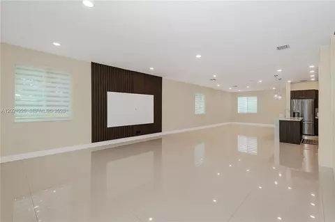 6681 NW 104th Ave #6681, Doral, FL 33178
