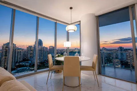 700 NE 26th Ter #2105, Miami, FL 33137