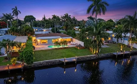 164 NE 30th St, Wilton Manors, FL 33334