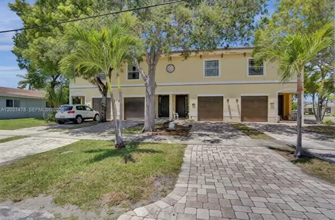 1247 NE 23rd Ave, Pompano Beach, FL 33062