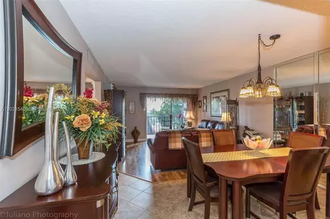 201 178th Dr #438, Sunny Isles Beach, FL 33160