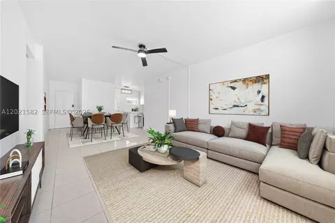 1300 Lincoln Rd #D204, Miami Beach, FL 33139