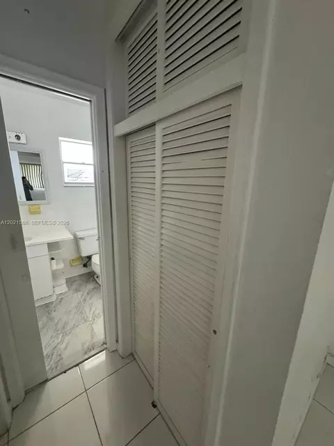20201 NE 29th Ct #D329, Aventura, FL 33180