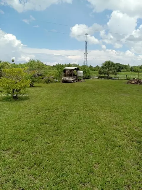 1326 Red Barn Rd, Moore Haven, FL 33471 photo 7