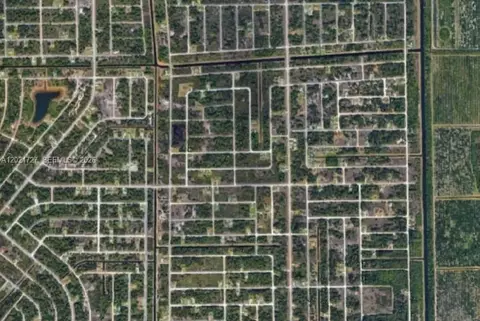 322 Lubdel Ave S, Lehigh Acres, FL 33974