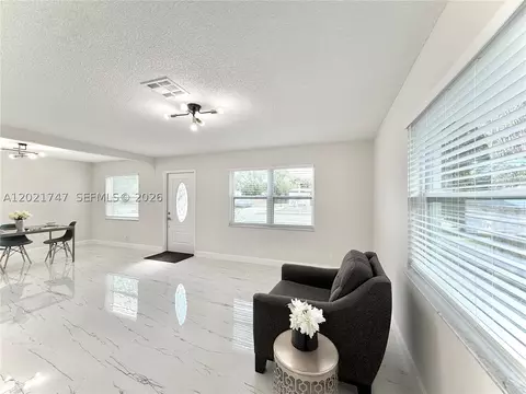 1555 NW 6th Ave, Pompano Beach, FL 33060