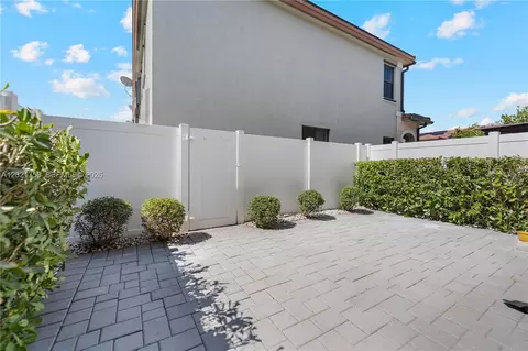 Exterior - 3382 W 104th Ter, Hialeah, FL 33018 photo 2 of 2