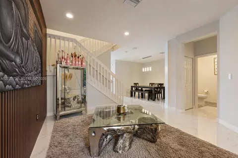 Entry Way - 3382 W 104th Ter, Hialeah, FL 33018 photo 3 of 3