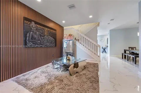 Entry Way - 3382 W 104th Ter, Hialeah, FL 33018 photo 1 of 3