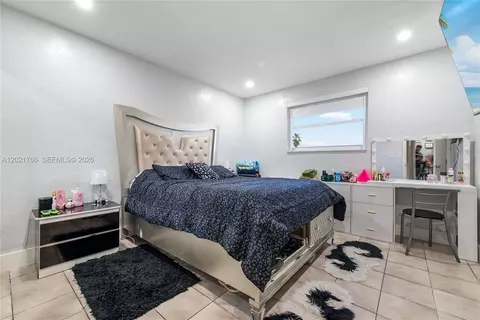 Bedroom - Undisclosed, Hialeah, FL 33012 photo 2 of 2