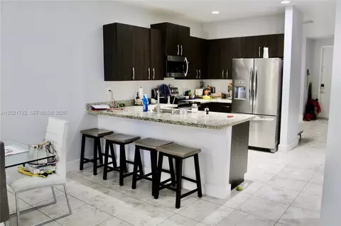 1463 SE 24th Ter, Homestead, FL 33035