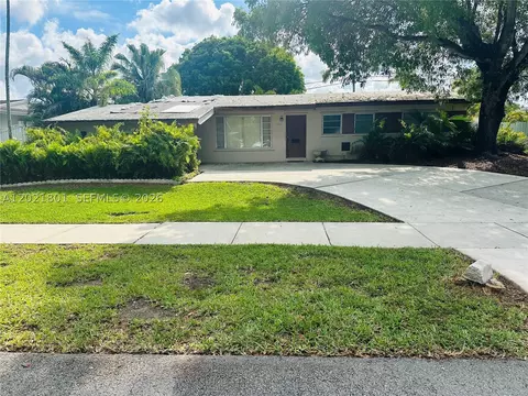 7625 SW 99th Ct, Miami, FL 33173