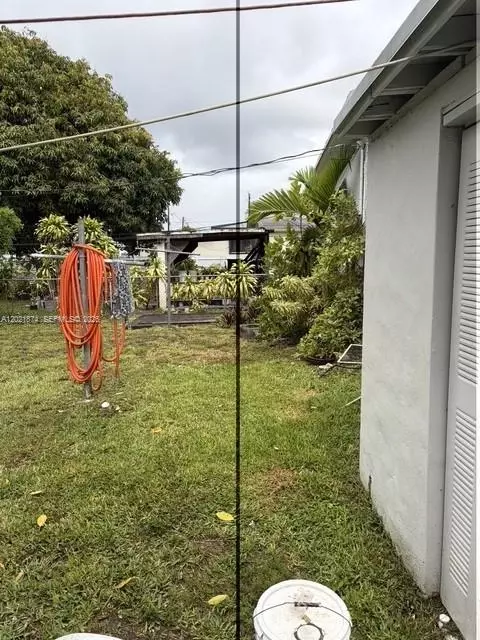 Exterior - 336 E 41st St, Hialeah, FL 33013 photo 4 of 6
