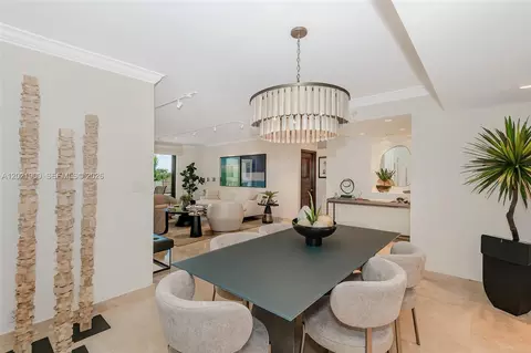 1121 Crandon Blvd #E405, Key Biscayne, FL 33149