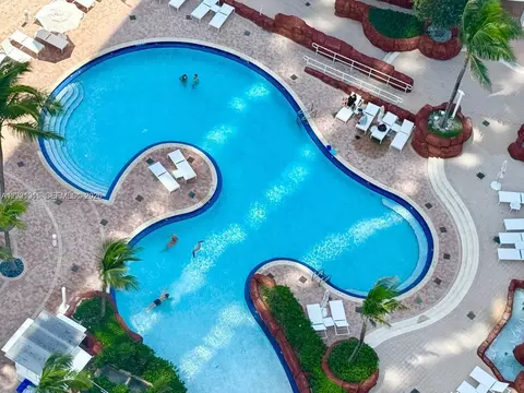 18101 Collins Ave #1906, Sunny Isles Beach, FL 33160