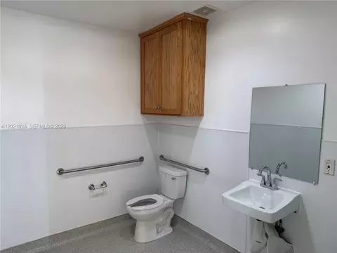 Other - 428 N Curry St, Tehachapi, CA 93561 photo 7 of 28