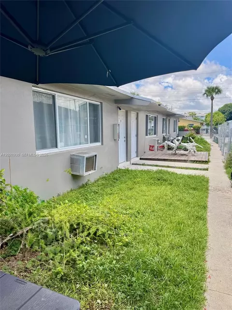 16031 NE 19th Pl, North Miami Beach, FL 33162