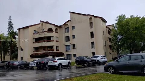 12455 SW 93rd Ter #208T, Miami, FL 33186