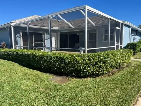 1215 NW Sun Terrace Cir, Port Saint Lucie, FL 34986