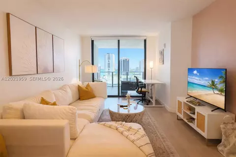 1600 NE 1st Ave #1605, Miami, FL 33132