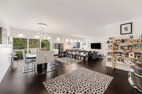 1700 NE 105th St #108, Miami Shores, FL 33138