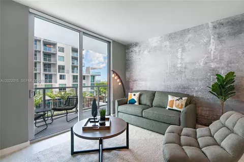 3900 Biscayne Blvd #S-818, Miami, FL 33137