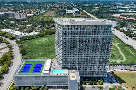 2000 Metropica Way #2202, Sunrise, FL 33323