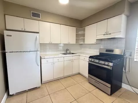 4300 SW 67th Ave #50, Miami, FL 33155