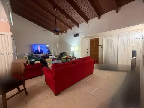 13440 SW 108th St Cir N, Miami, FL 33186