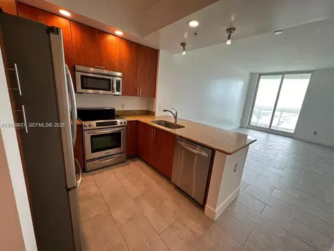 315 NE 3rd Ave #2009, Fort Lauderdale, FL 33301