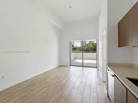 1600 SW 1 Ave #305, Miami, FL 33129