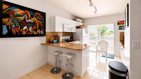 7603 W 29th Ln #202-55, Hialeah, FL 33018