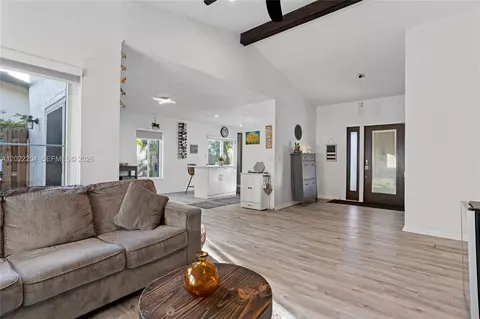Undisclosed, Cooper City, FL 33026