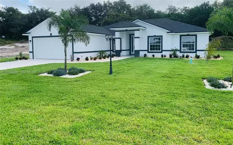 120 Clinton Ave, Lake Placid, FL 33852