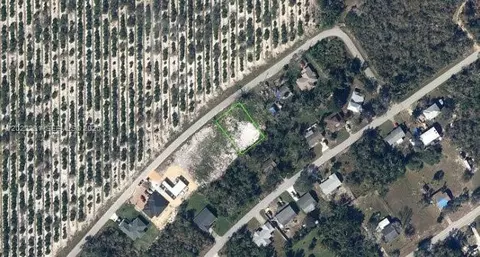 116 Clinton Ave, Lake Placid, FL 33852
