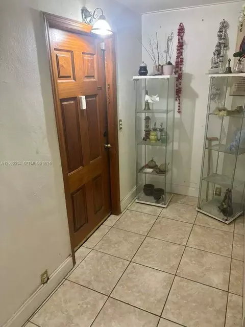 Undisclosed, Miami, FL 33142