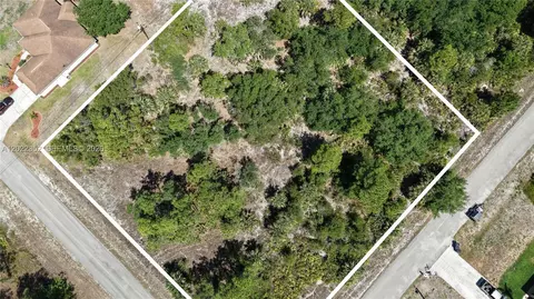 1101 Dayton Ave, Lehigh Acres, FL 33972