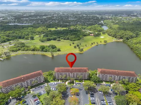 2767 Carambola Cir S #402, Coconut Creek, FL 33066